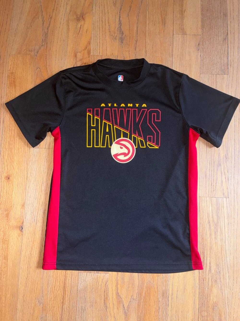 Atlanta Hawks NBA Boys Performance Shirt XL 14/16 Black Red